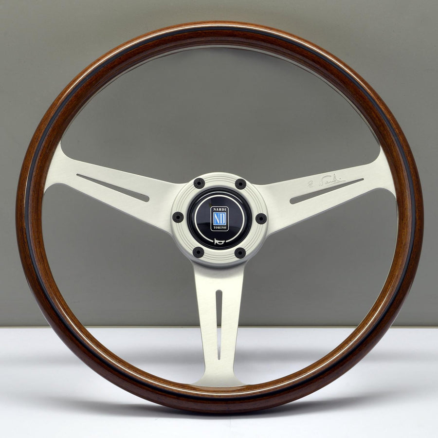 Nardi Classic ND36 Ratti, Puu, Himmeät Puolat, 40 mm Syvyys (Ruuvit Näkyvissä)