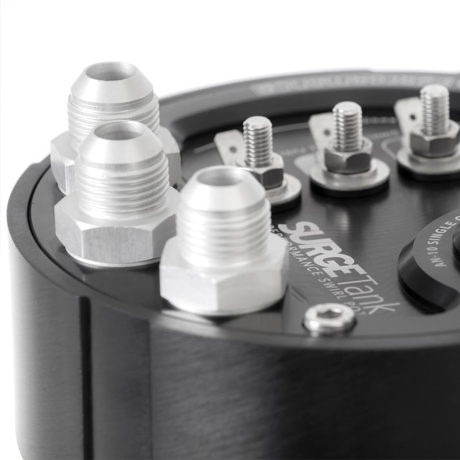 Nuke Performance 2G Fuel Surge Tank 3.0 litraa Deatschwerks DW400 -pumpulle