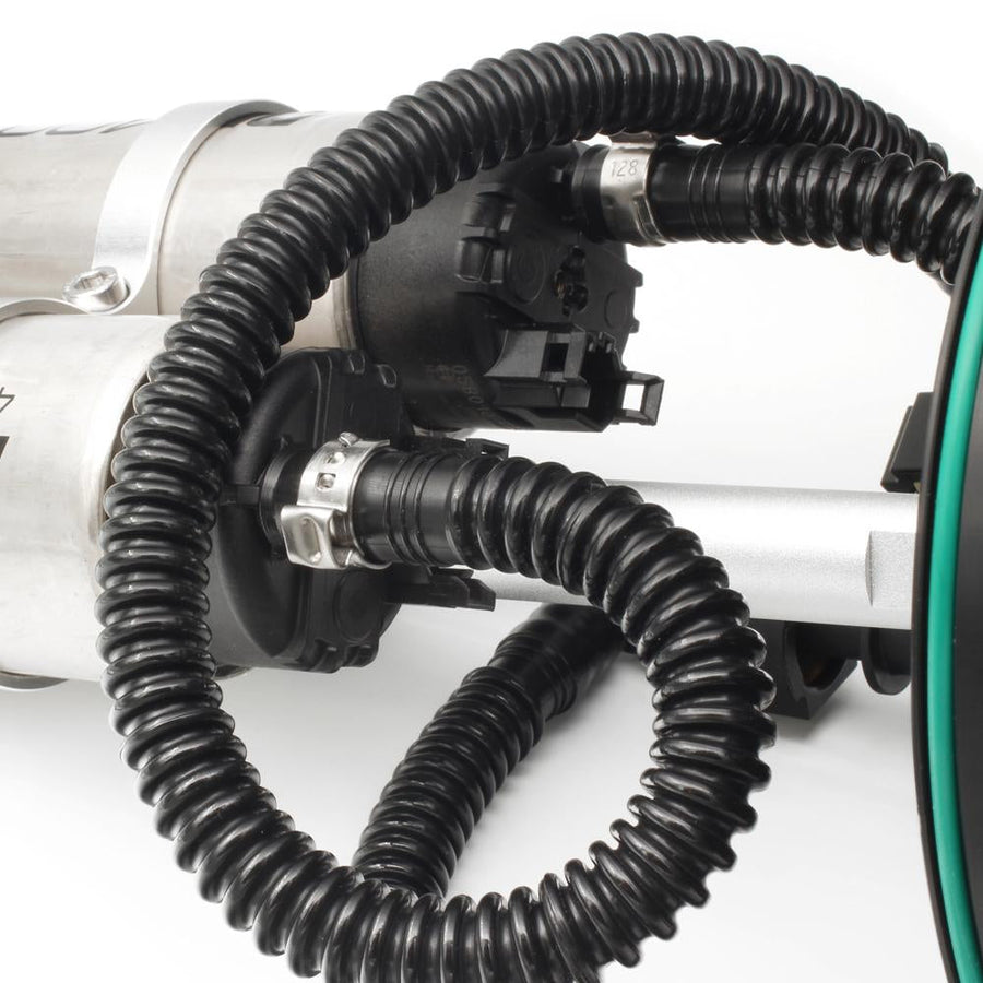 SAE ID8 polttoainepumppuasennussarja kahdelle polttoainepumpulle
