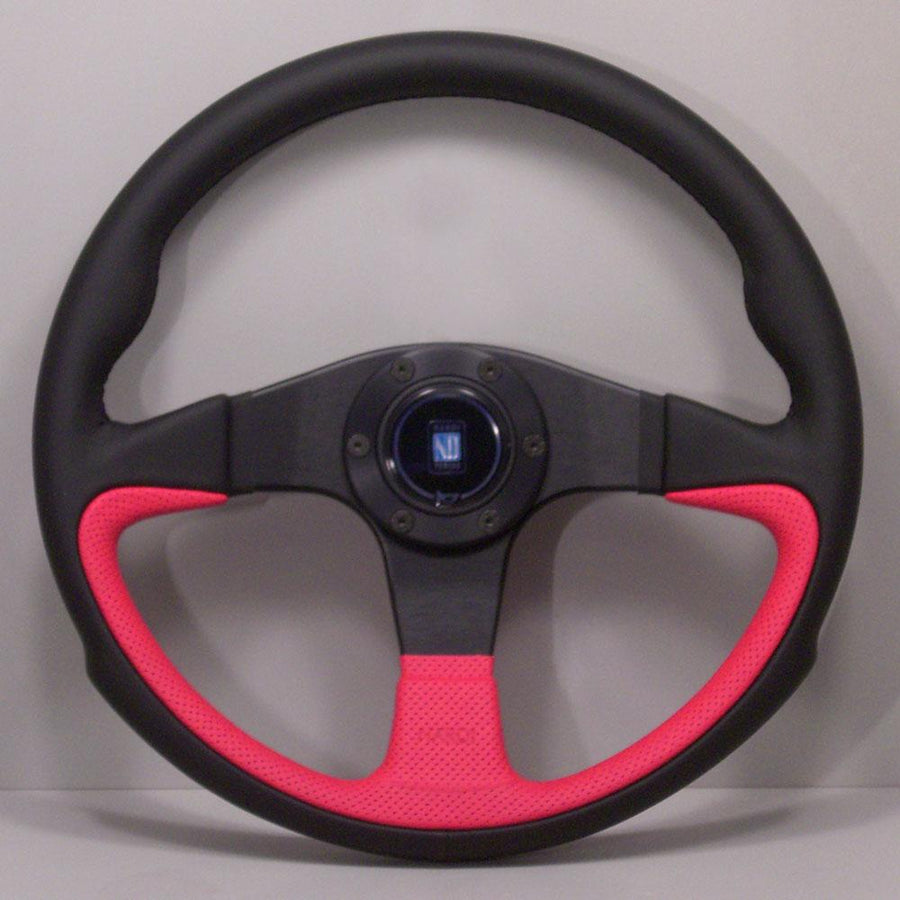 Nardi Challenge Ratti, Punainen Nahka, Mustat Puolat, Musta tikkaus, 45 mm Syvyys, Ø35 cm