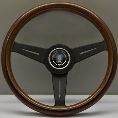 Nardi Classic ND33 Ratti, Puu, Mustat Puolat, 40 mm Syvyys