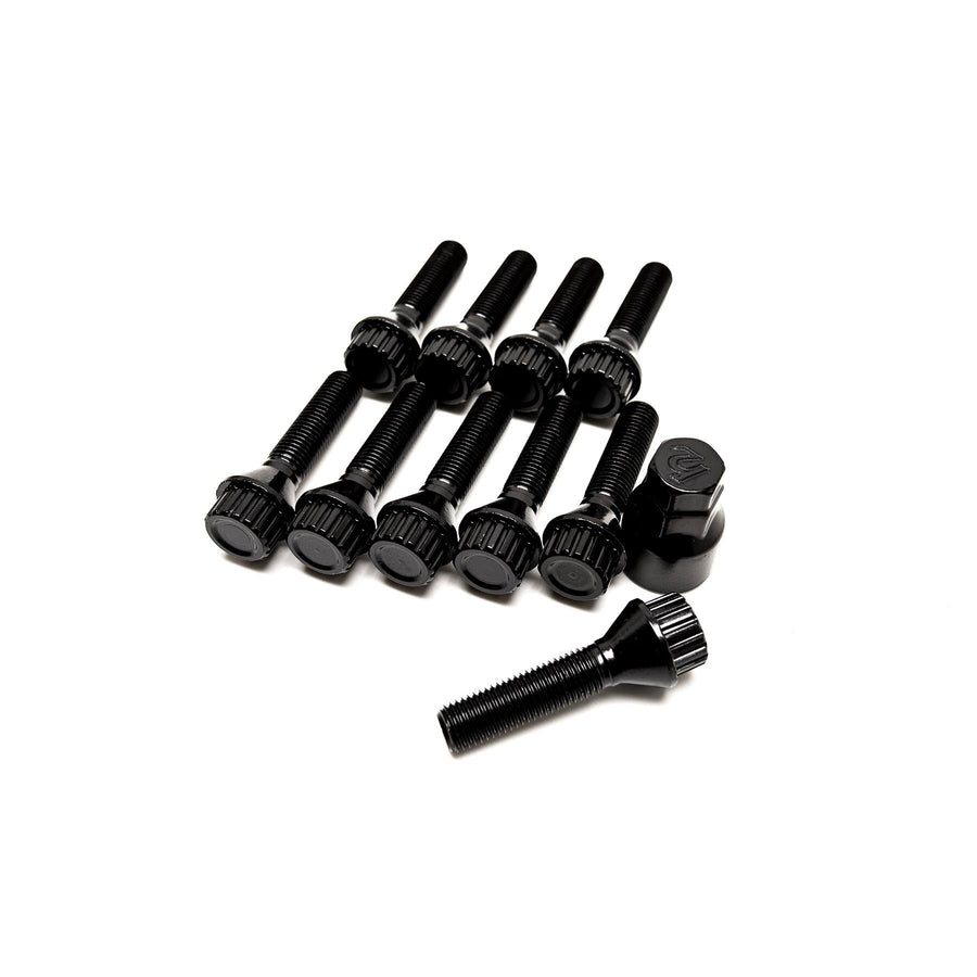 Mustat jatketut pyöränpultit M12x1.5 (20 kpl + hylsy)