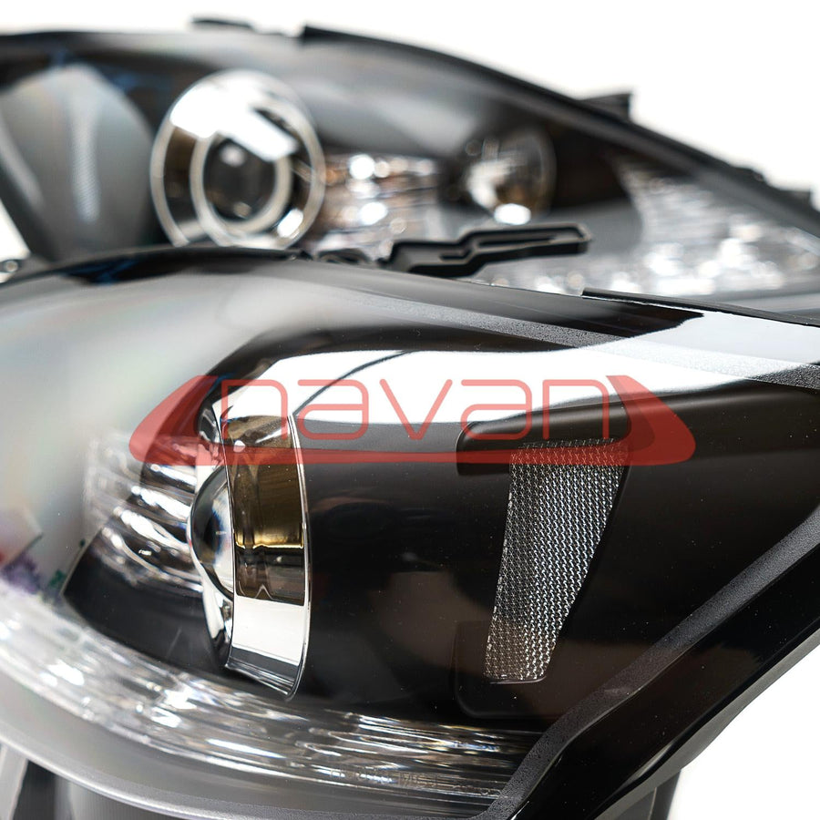 Navan Täys-LED Ajovalot Lexus IS220d &amp; IS250 (05-13) - Sekventiaalinen