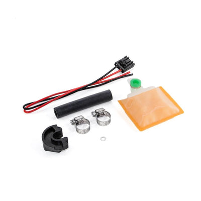 Deatschwerks DW300 / DW200 / DW100 polttoainepumpun asennussarja Nissan 200SX S13 (89-94)