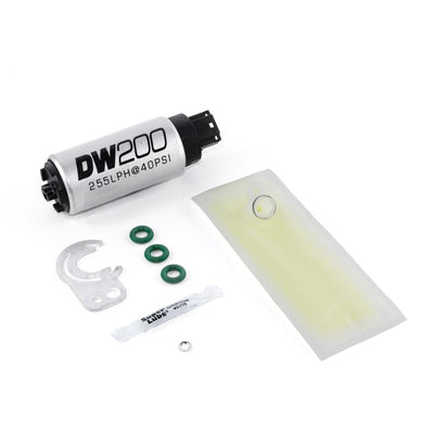 Deatschwerks DW100 165 L/h E85-polttoainepumppu Mazda MX-5 1.6L NA (89-93)