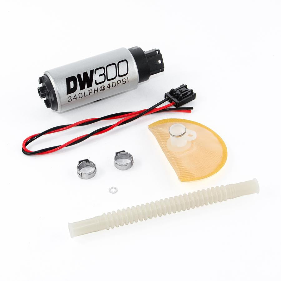 Deatschwerks DW300 340 L/h E85-polttoainepumppu Nissan 370Z, Infiniti G37 (08-14)
