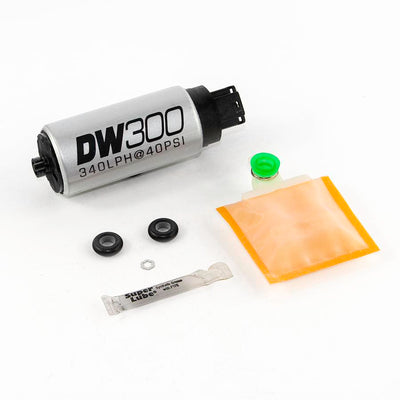 Deatschwerks DW300 340 L/h E85-polttoainepumppu Honda S2000 (06-09)