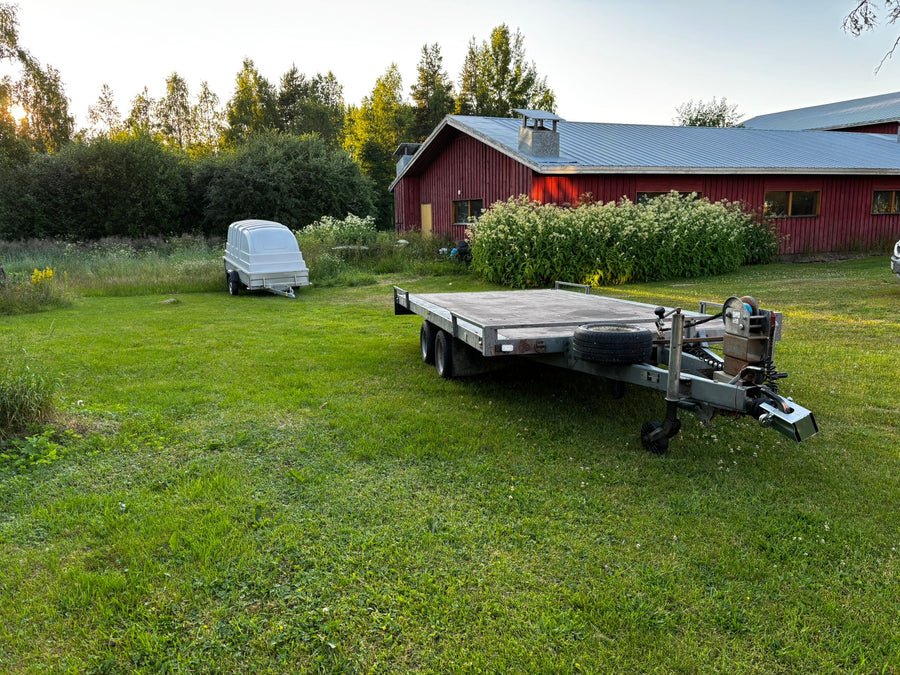 Autotraileri vuokraus