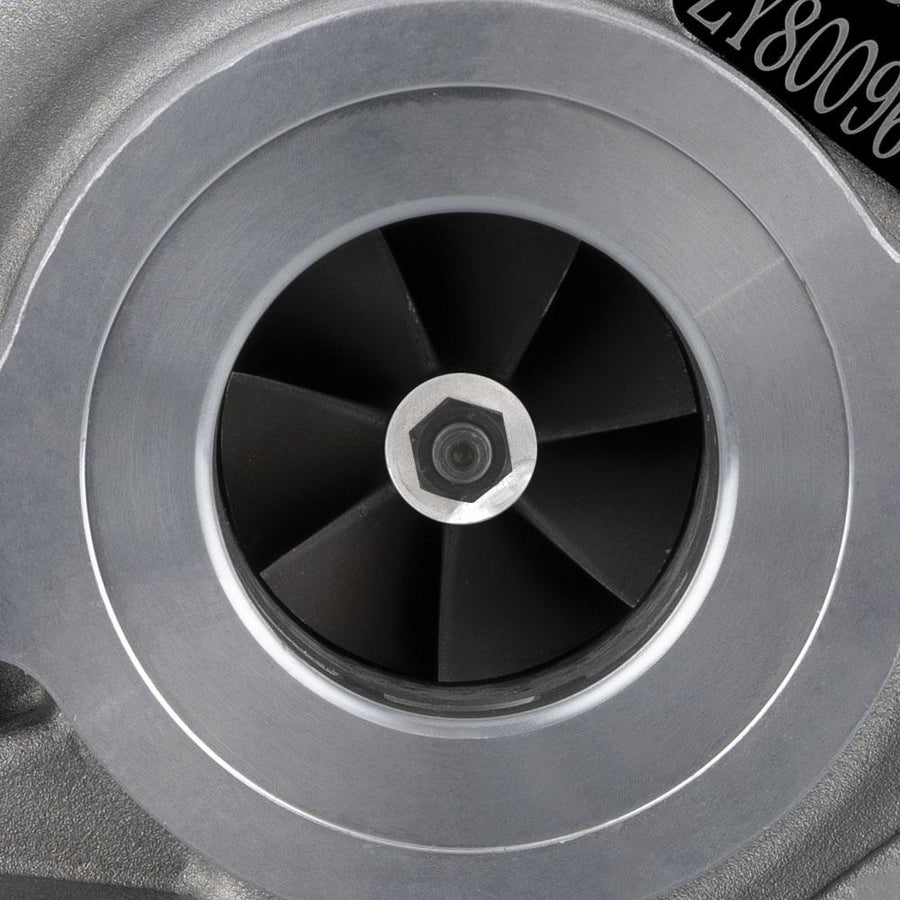 Toyota Corolla 2.2 D-4D moottori 2AD FHV 177 hv 17201-26030 Turboahdin