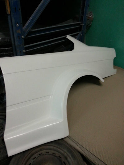 GTR takalokasuojat BMW E36 Coupé
