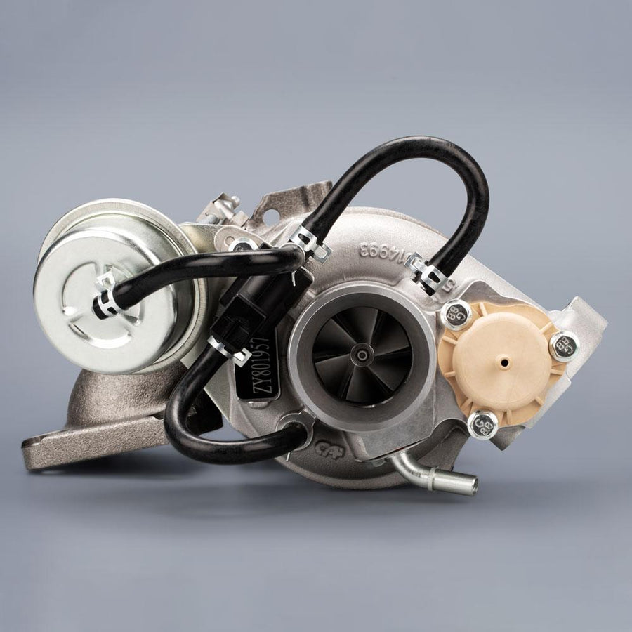 Opel Vauxhall Insignia GT, Saab 9-5 2.0 Turboahdin + tiiviste Turbo K04-020