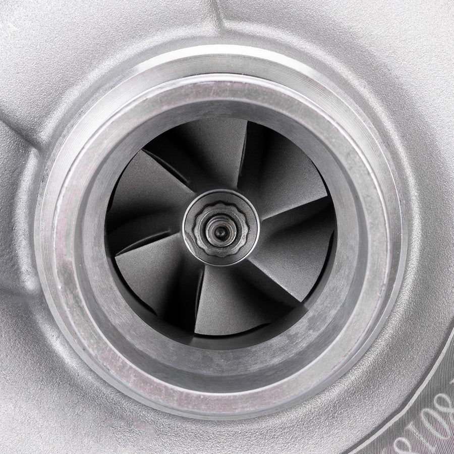 TD04-09B Öljyjäähdytteinen Turboahdin Mitsubishi Pajero, L200, Express 2.5L 4D56