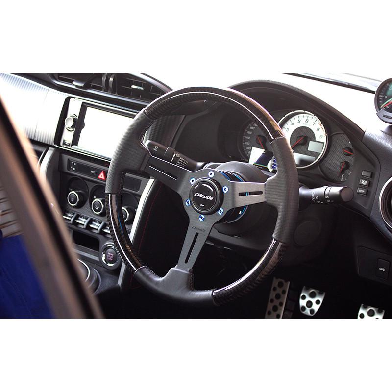 GReddy Sports "Real Carbon" Ratti (47 mm syvyys), mustat puolat - 340 mm