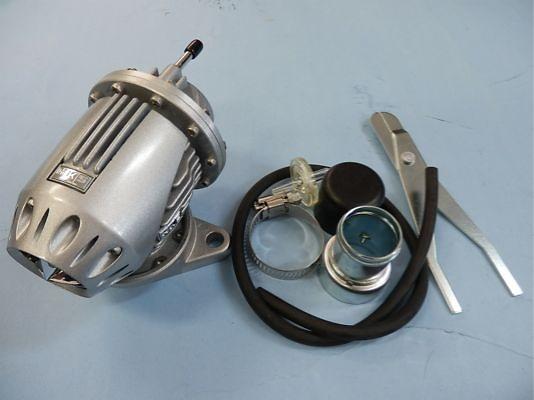 HKS Super SQV IV Blow Off -venttiili Nissan Skyline R33 GTS-T