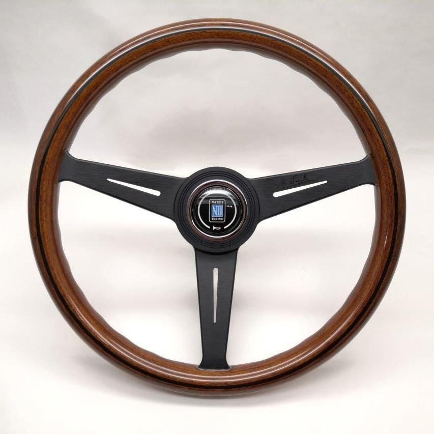 Nardi Classic ND36 Ratti, Puu, Musta Upotus, Mustat Puolat, 25 mm Syvyys