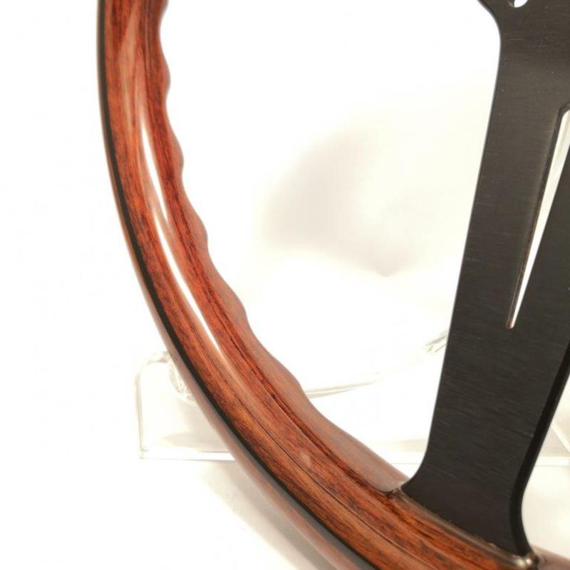 Nardi Classic ND36 Ratti, Puu, Musta Upotus, Mustat Puolat, 25 mm Syvyys