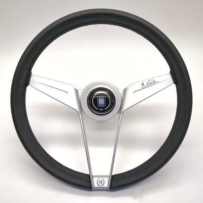 Nardi Novantesimo 90-vuotisjuhla Ratti, Musta Nahka, Valkoiset Puolat, Ø35.5 cm, Valkoinen Keskirengas