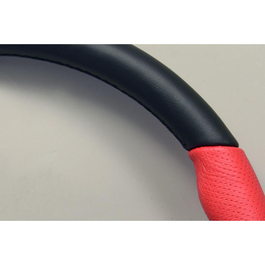 Personal Thunder Ratti - 350 mm - Musta Nahka & Punainen Perforoitu Nahka, Mustat Puolat