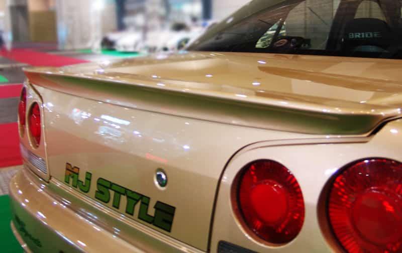 Origin Labo Takasiipi Nissan Skyline R34 (4-ovinen)