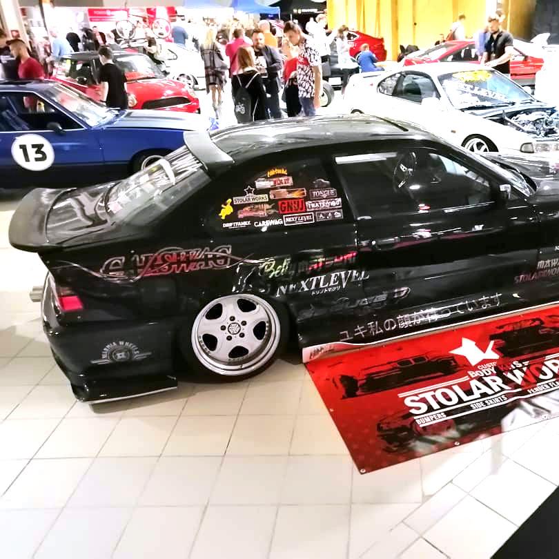 Kawaii Kattospoileri BMW E36 Sedan