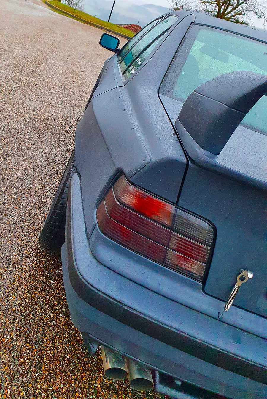 "Felony-tyylinen" leveä korisarja BMW E36 Sedanille