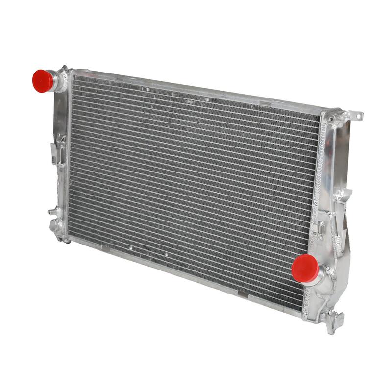 Cooling Solutions alumiini jäähdytin BMW 335i & 135i (06–13)