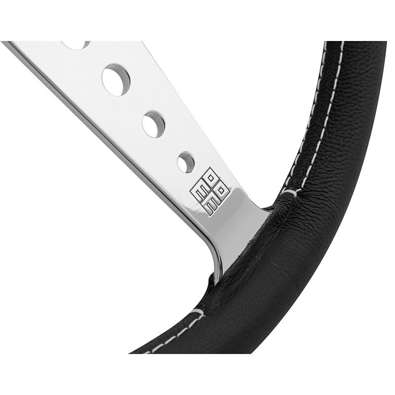 Momo California Ratti (34 mm Syvyys), Musta nahka, Kromipuolat - 36 cm