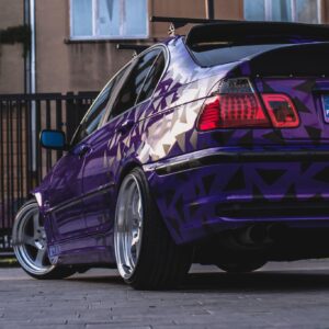 203667551_486416065788368_1152269004673562898_n.jpg Kattospoileri BMW E46 Sedan