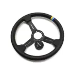 2a3a7512_3.jpg GReddy Sports "Medium Type" Ratti (47 mm syvyys), musta nahka, mustat puolat - 340 mm