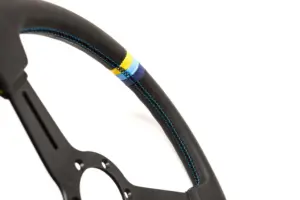 2a3a7514_3.jpg GReddy Sports "Medium Type" Ratti (47 mm syvyys), musta nahka, mustat puolat - 340 mm