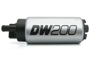 3f88b9d9aed06d6948168e93ce2cf064.jpg Deatschwerks DW200 255 L/h E85-polttoainepumppu Nissan 300ZX Z32