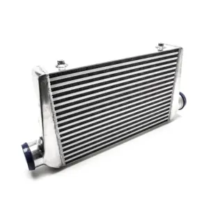 3fa1b6dfb5cbe80166504ac8c7be27c2.jpg Yleismallinen alumiininen FMIC-välijäähdytin 450 × 300 × 76 mm, 3"