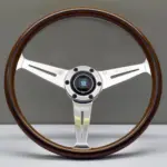 Nardi Classic ND36 Ratti, Puu, Kromi Puolat, 40 mm Syvyys (Iso Keskiö)