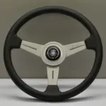 Nardi Classic ND34 Ratti, Musta Rei'itetty Nahka, Satiini Puolat, Harmaa Tikkaus, 40 mm Syvyys