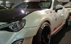 b34883e75a7d07bf420e6a0dc51068f0.jpg Origin Labo +35mm Etulokasuojat Toyota GT86