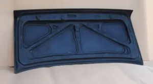 c0d123311b11e8241bf2cec5e352721d.jpg FRP-takaluukku BMW E30