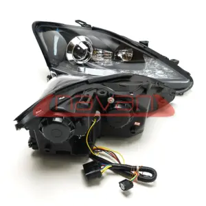 ec474b90675d30a8d421823471fc282b.jpg Navan Täys-LED Ajovalot Lexus IS220d & IS250 (05-13) - Sekventiaalinen