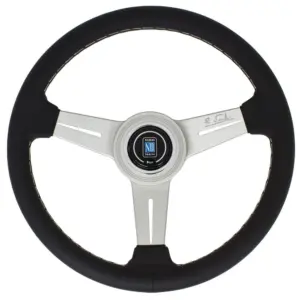 edd7bb170a918d1d939c5215b64700fb.jpg Nardi Classic ND33 Ratti, Musta Nahka, Satiinipuolat, Harmaa tikkaus, 40 mm Syvyys