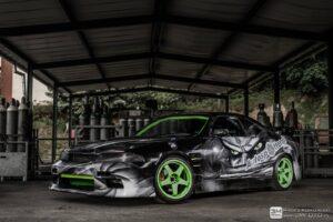 fd25d619bb68cbe2931a0dc525a148a2.jpg "Uras Style" etupuskuri Nissan Skyline R33