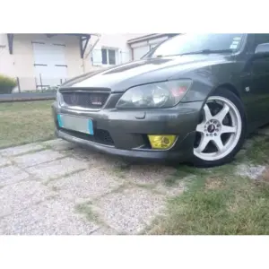 img_6037.jpg TRD-tyylinen etulippa Lexus IS(98-05)