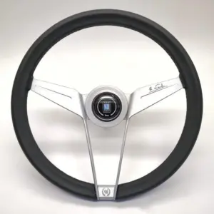 novantesimo_ring_1.jpg Nardi Novantesimo 90-vuotisjuhla Ratti, Musta Nahka, Valkoiset Puolat, Ø35.5 cm, Valkoinen Keskirengas
