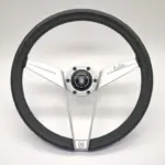 Nardi Novantesimo 90-vuotisjuhla Ratti, Musta Nahka, Valkoiset Puolat, Ø35.5 cm, Valkoinen Keskirengas Ruuvit Näkyvissä