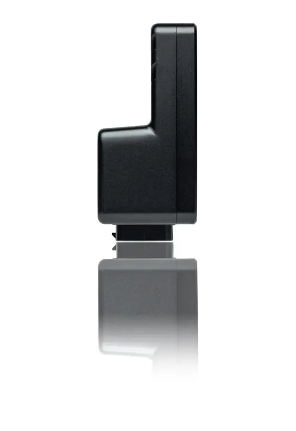 GDI_ortho_right EcuMaster GDI Driver, 8-Suorasuihkutus-suuttinta ja 2-Korkeapainepumppua