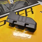 PMUboot5-1000x1000-1.jpg Liitin suojamuovi, 39-pin liitinrunko, EcuMaster EMU BLACK / PMU