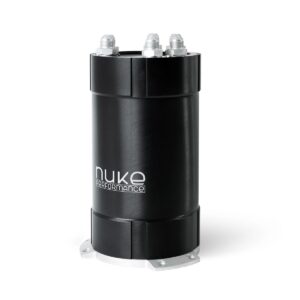 w150-01-204-02.jpg Nuke Performance 2G Fuel Surge Tank 3.0 litraa ulkoisille polttoainepumpuille
